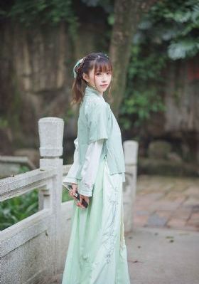 诸神与国王_720迅雷电影在线