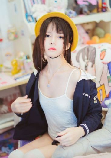 一边亲一边摸下的免费过程_HD在线手机播放