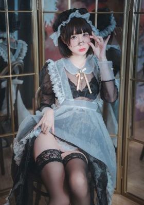 九色丨蝌蚪pony校服_国产剧手机免费观看完整