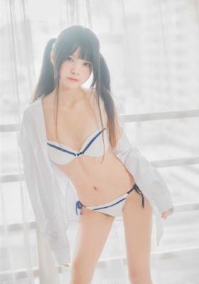 大胆大尺度裸体ⅹxxxx视频_720高清迅雷在线观看